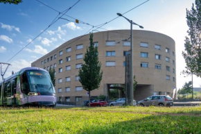 Nemea Appart Hotel Elypseo Strasbourg Port
